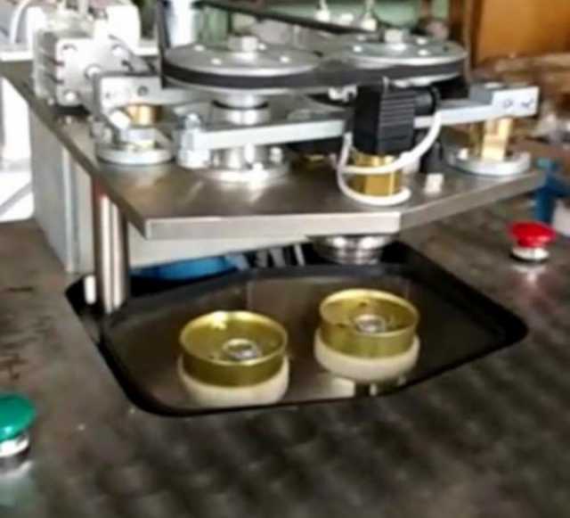 Продам: Вакуумная Закаточная машина для икры, консервов, пресервов от производителя