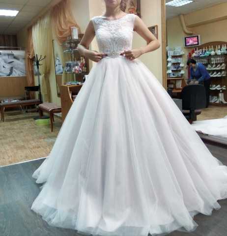 Продам: свадебное платье б/у