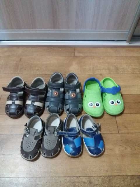 Продам: Набор обуви для мальчика
