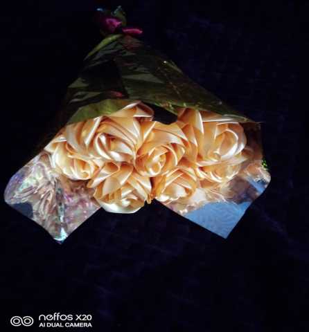 Продам: букет розы из лент желтые