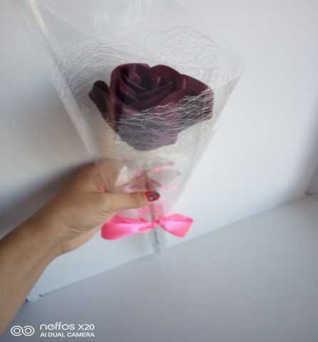 Продам: букет из 1 розы из лент