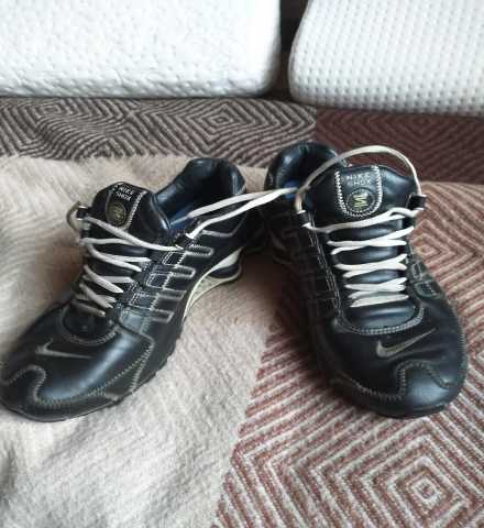 Продам: Мужские спортивные кроссовки
