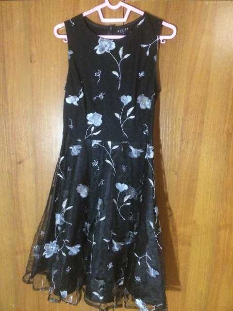 Продам: Платье Mohito