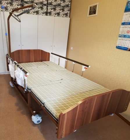 Продам: кровать для малоподвижных больных