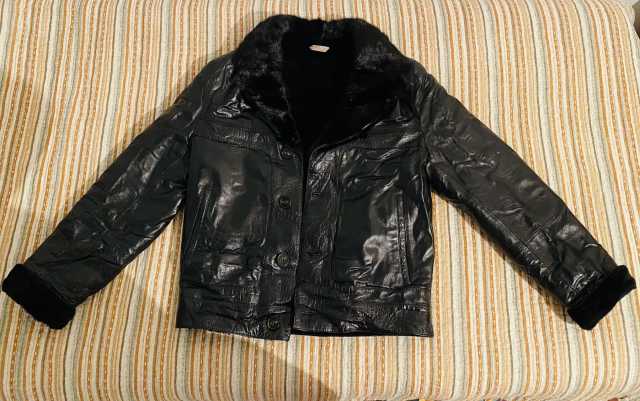 Продам: Куртка кожанная зимняя