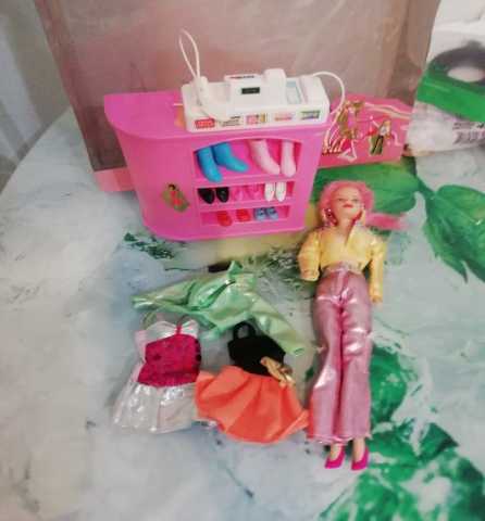 Продам: Кукольный набор "Барби и обувной магазин