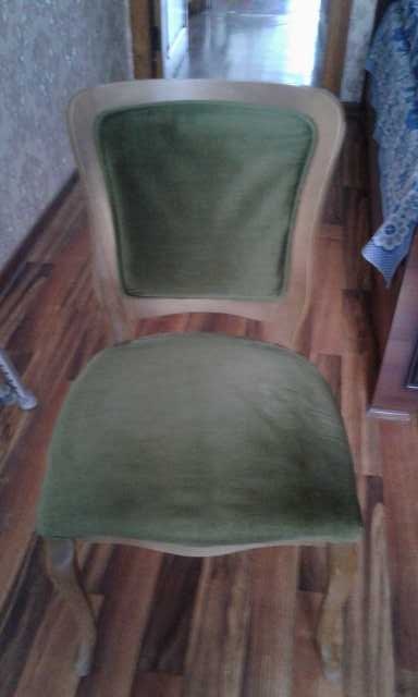 Продам: стулья мягкие 6 шт б/у