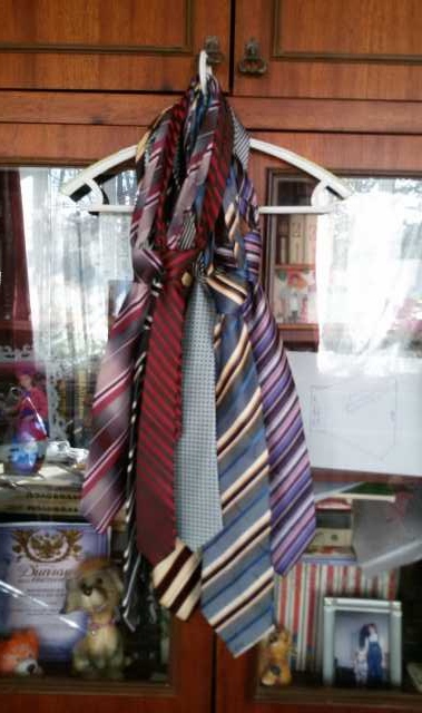 Продам: мужские галстуки
