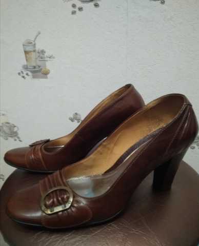 Продам: Туфли женские кожаные