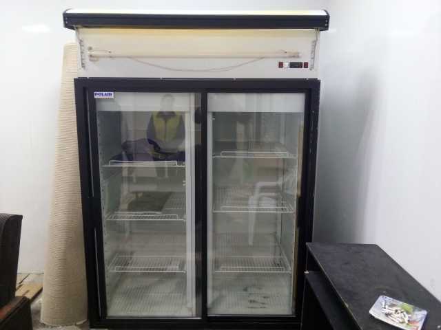 Продам: Холодильный шкаф Polair