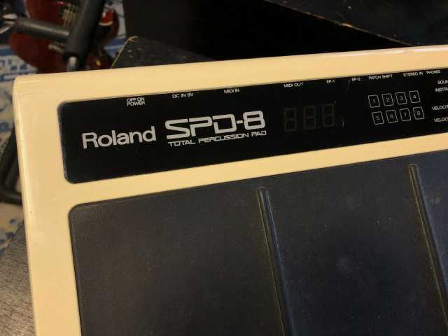 Продам: Винтажный Roland SPD-8 Total Percussion