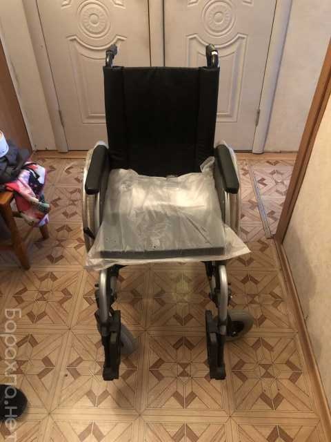 Продам: Инвалидная кресло-коляска