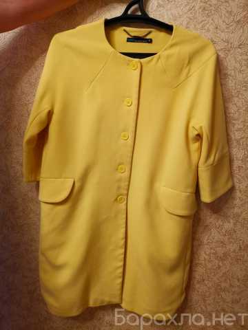 Продам: женское пальто