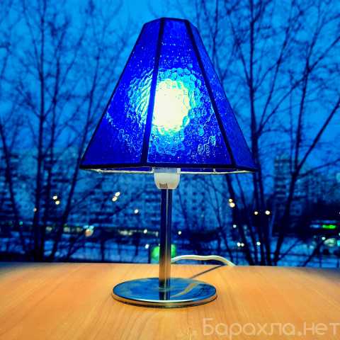 Продам: Витражная лампа-ночник из синего стекла