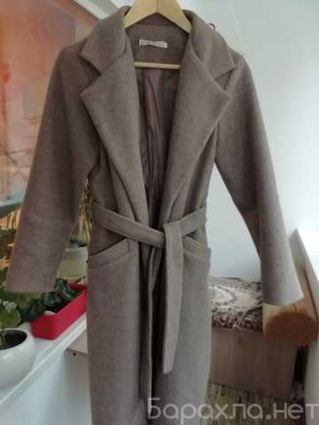Продам: Пальто женское демисезонное, 46 размер