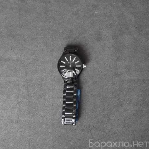 Продам: керамические часы rado