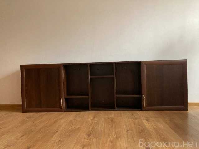Продам: Комплект мебели - 2 полки, 2 тумбочки по