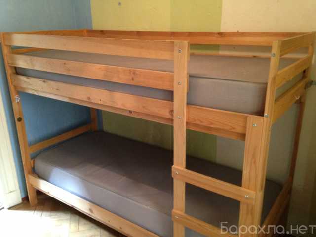 Продам: двух ярусная кровать. деревянная. Б/У. В