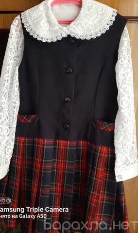 Продам: Школьный сарафан с блузкой