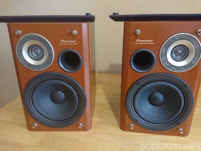 Продам: Акустические колонки Pioneer S-N701-LR