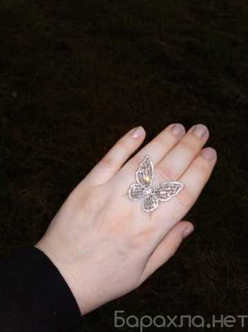 Продам: Сверкающее кольцо Бабочка с цирконием