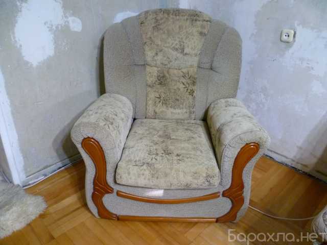 Продам: Кресла 2 шт