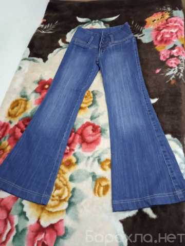 Продам: Женские джинсы-клеш