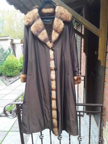 Продам: Женское зимнее пальто на меховой подклад
