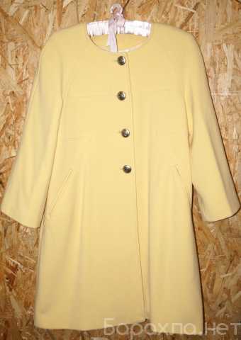 Продам: Пальто женское легкое р-р 42-44