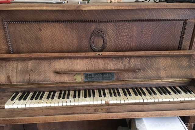 Продам: Старинное пианино