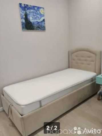 Продам: Кровать с подъёмным механизмом и матрасо