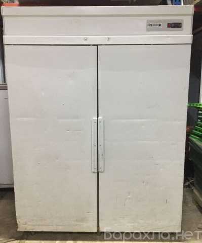 Продам: Холодильный шкаф Polair cm114