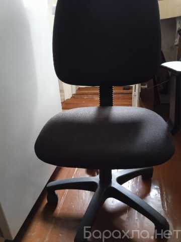 Продам: Кресло черное