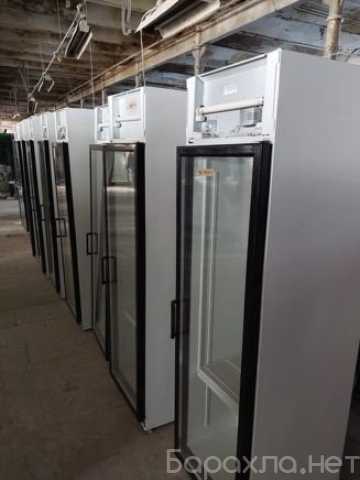 Продам: Холодильный шкаф Norcool S76SL