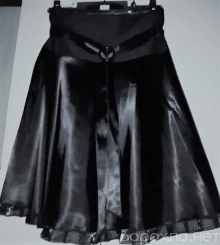Продам: Черная атласная юбка с фатином