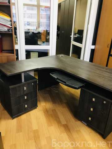 Продам: Столы и шкафы офисные