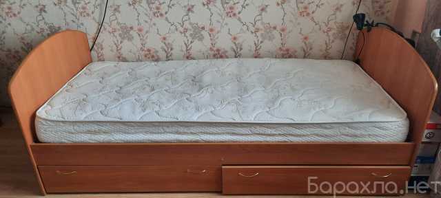 Продам: Кровать с ортопедическим матрасом