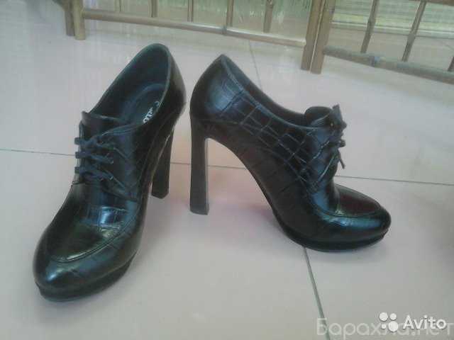 Продам: Изящные туфли Carlo Pazolini на шнуровке