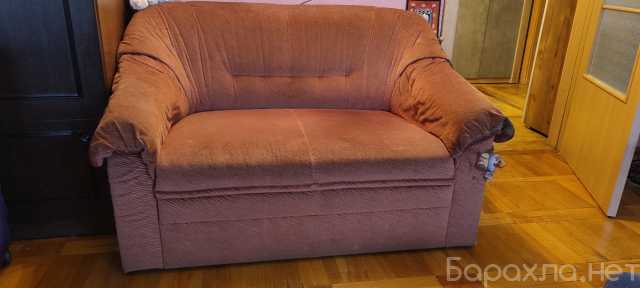 Продам: 2х местный диван