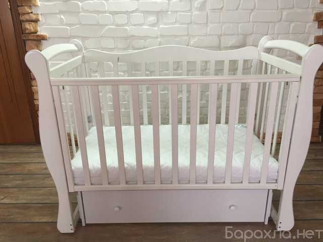 Продам: Кроватка julia с матрасом air baby