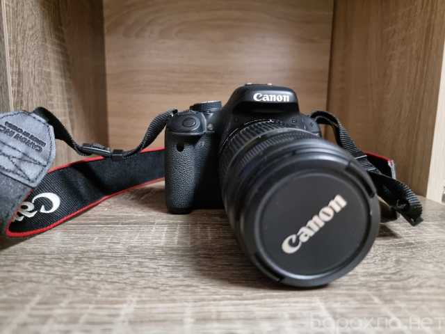 Продам: Продам зеркальную камеру Canon 600D