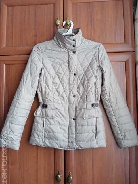 Продам: Куртка женская размер xs