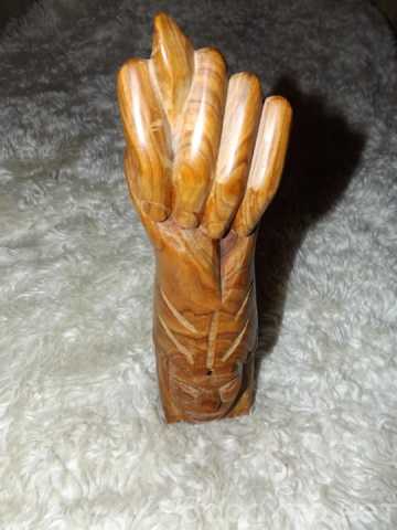 Продам: Антикварная статуэтка из дерева. Чили