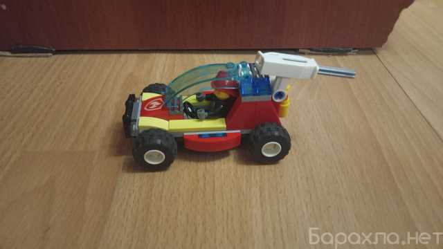 Продам: Лего пожарная машина