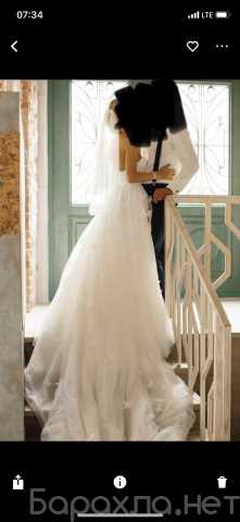 Продам: Свадебное платье ,пеньюар, фата