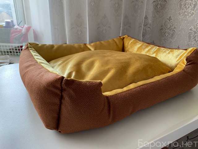 Продам: Лежанка-диван с двусторонней подушкой