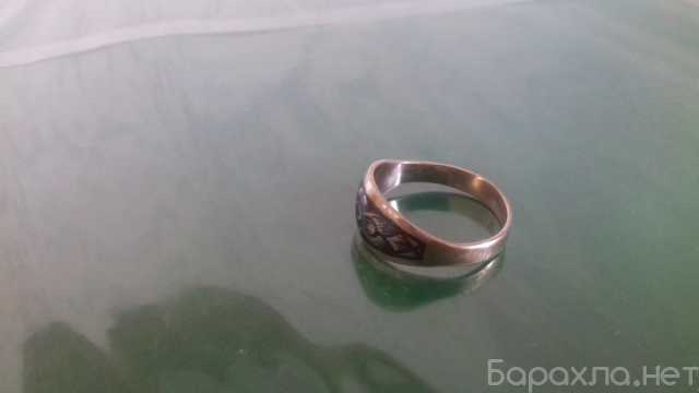 Продам: серебряное кольцо