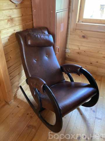 Продам: Кресло-качалка новое, возможен торг