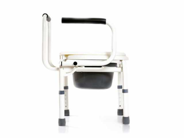 Продам: Кресло-стул с санитарным оснащением Orto