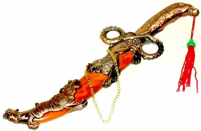 Продам: Кинжалы и меч Власти 15 аркан